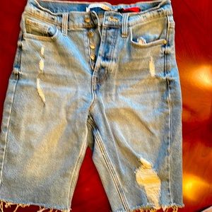 Celebrity pink denim shorts juniors size 3